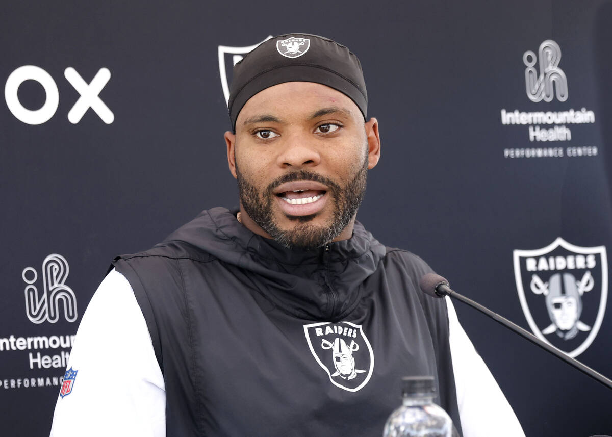 Raiders linebacker Elandon Roberts (52) addresses the media after team's practice at the Interm ...