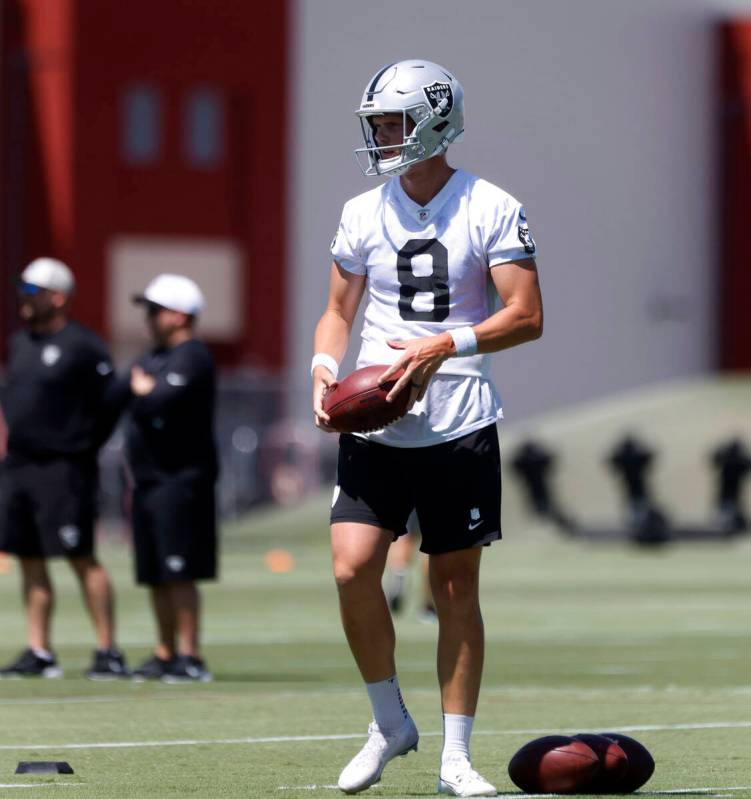 Raiders kicker Daniel Carlson (8) takes the field during an NFL mandatory football minicamp at ...
