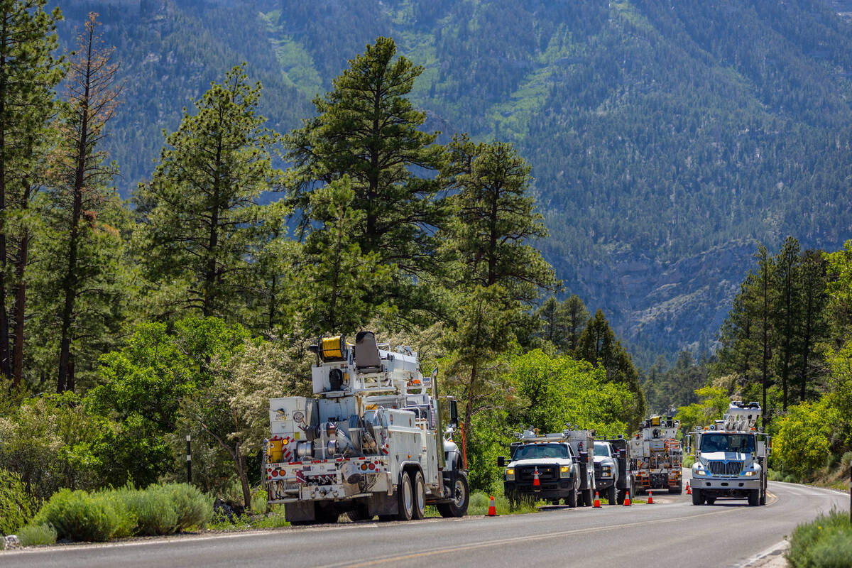 NV Energy crews park about the Kyle Canyon Substation as they prepare for a possible Public Saf ...