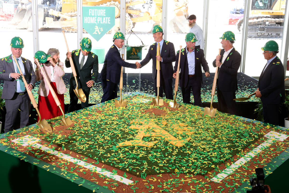 Dignitaries, from left, Nevada Assembly Speaker Steve Yeager, Rep. Dina Titus, A’s Presi ...