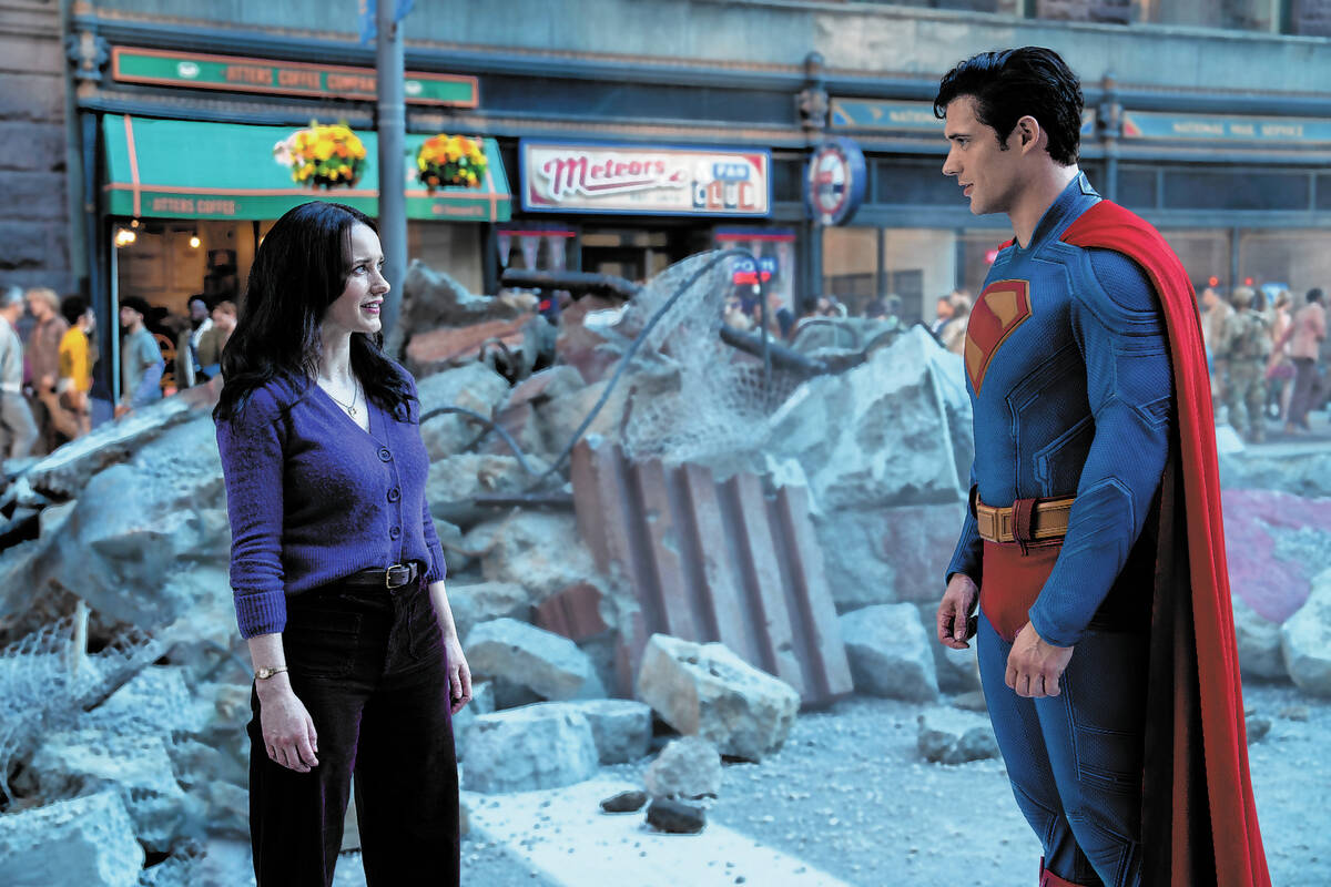 RACHEL BROSNAHAN as Lois Lane and DAVID CORENSWET as Superman in Warner Bros. Pictures’ ...