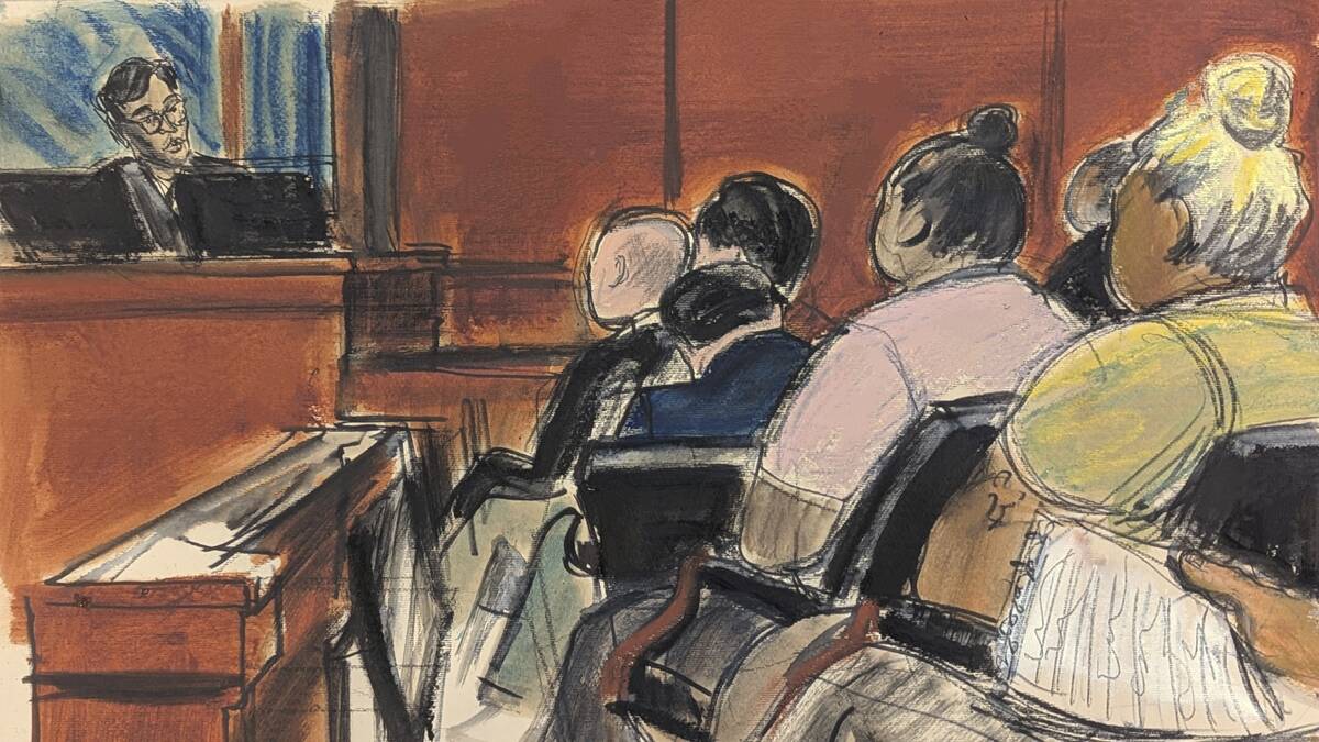 Judge Arun Subramanian, left, instructs the jury to continue deliberations after they informed ...
