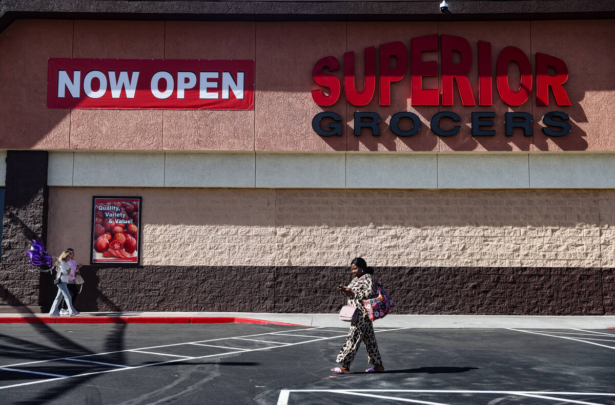 The new Superior Grocers on opening day in East Las Vegas, Wednesday, March 27, 2024. (Rachel A ...