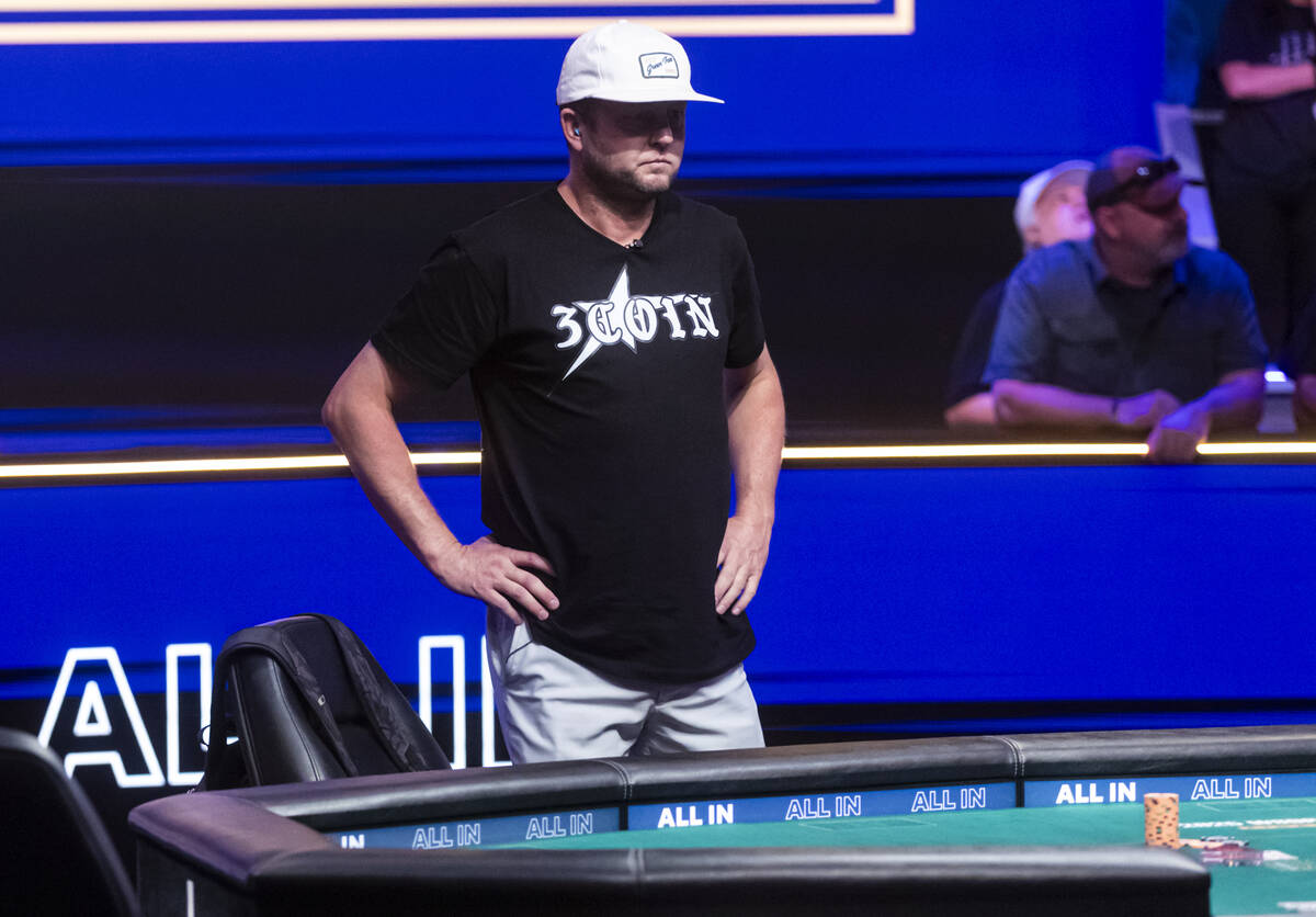 Braxton Dunaway looks on before getting knocked out at the final table during the World Series ...