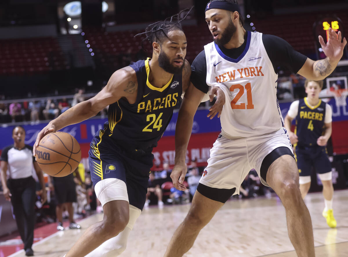 Indiana Pacers forward Phillip Wheeler (24) drives to the basket against New York Knicks forwar ...