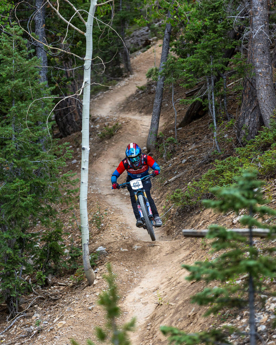 Men's elite rider Eric Thomas navigates a forested path during the Viva La Gravity at the Lee C ...