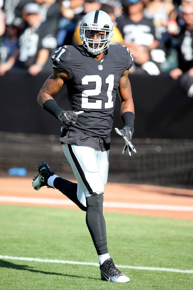 Oakland Raiders defensive back Sean Smith #21 during an NFL game between the Tennessee Titans a ...