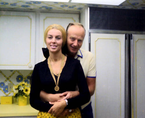 Casino executive Frank "Lefty" Rosenthal, right, with his wife Geri Rosenthal in their Las Vega ...