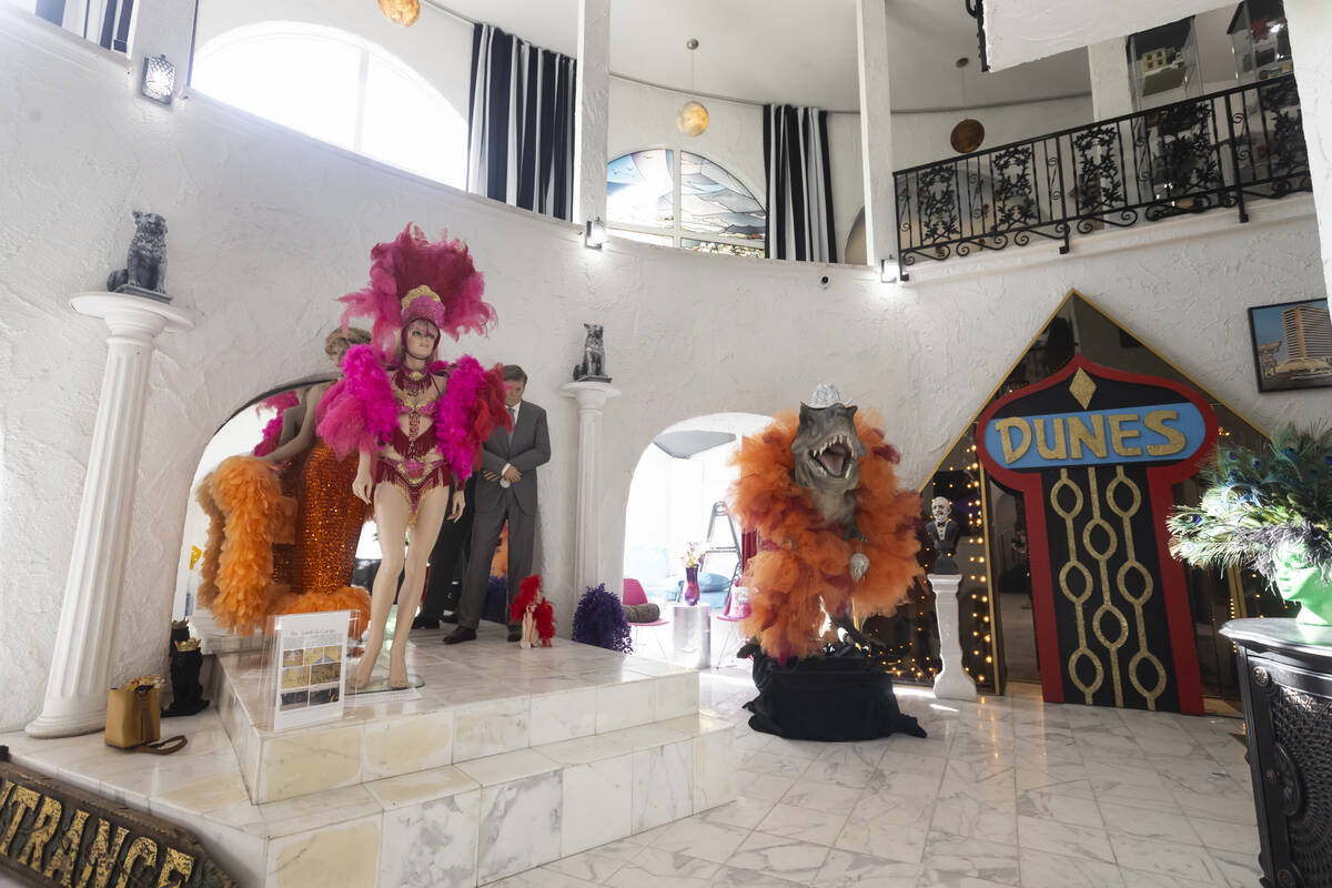 The grand room is seen during a tour of the first of three homes that Lonnie Hammargren owned o ...