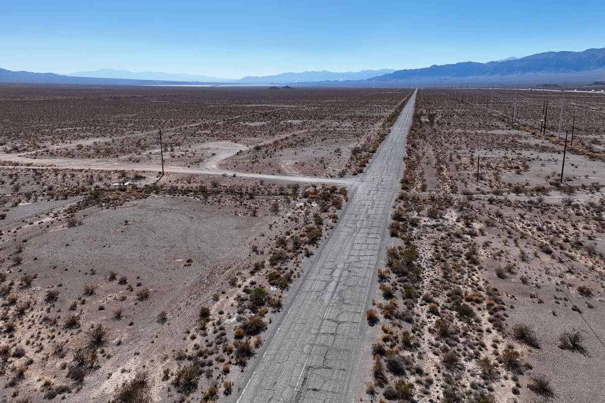 The site of the proposed Southern Nevada supplemental airport in the Ivanpah Valley, left, is s ...