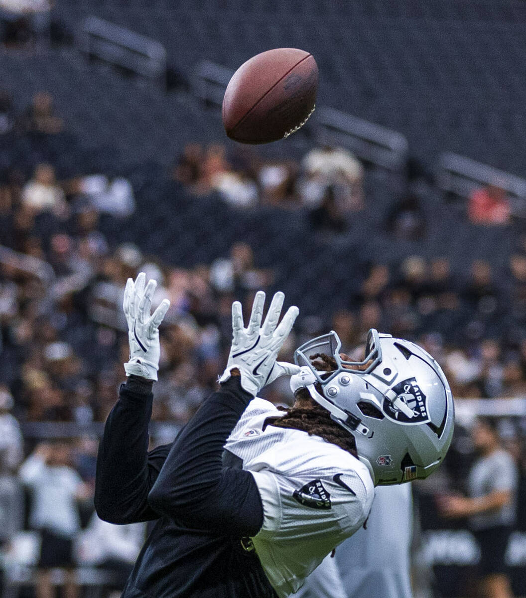 Raiders wide receiver Jakobi Meyers (16) looks in a pass during the first half of a Raiders tra ...
