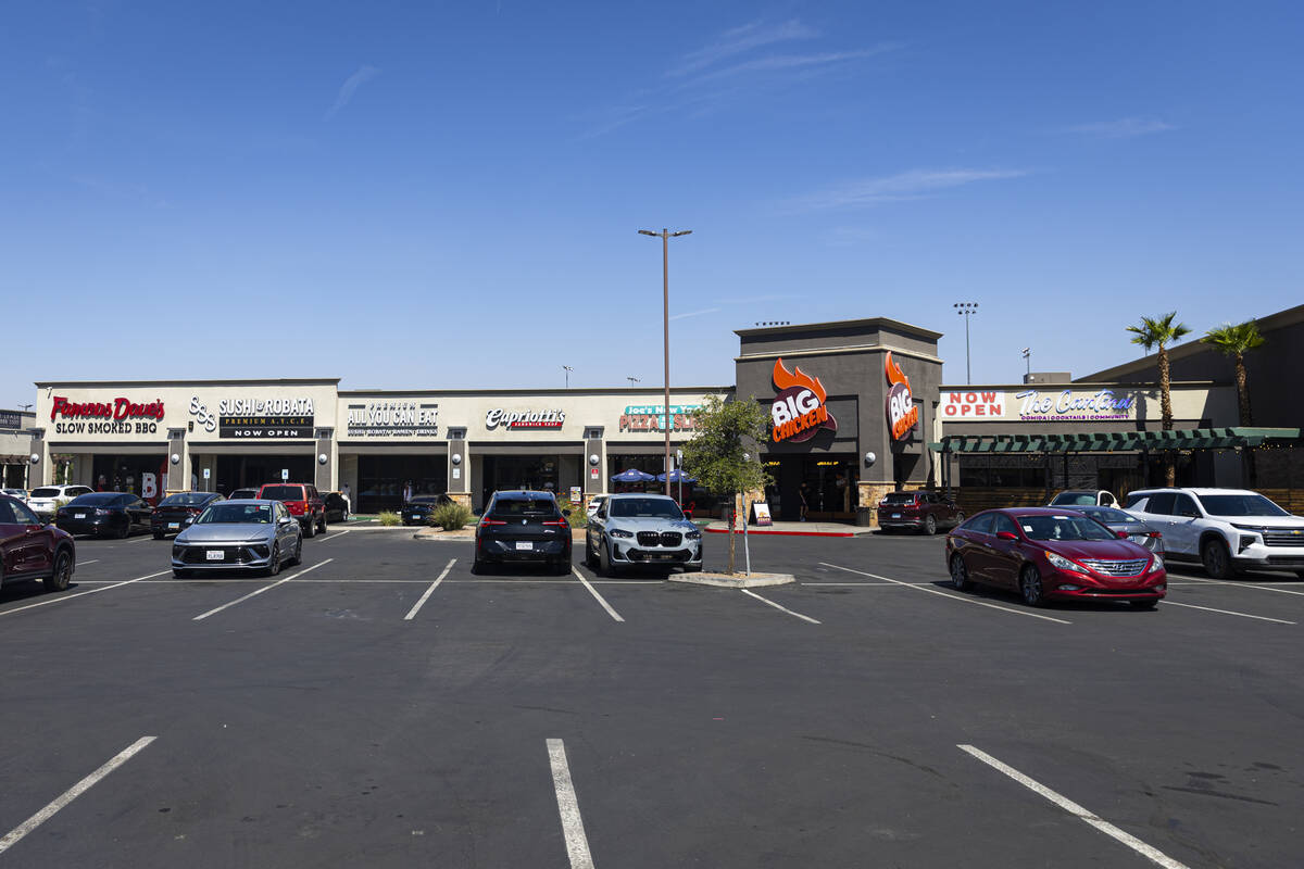Shops in the Paradise Esplanade retail plaza, at the northeast corner of Harmon Avenue and Para ...