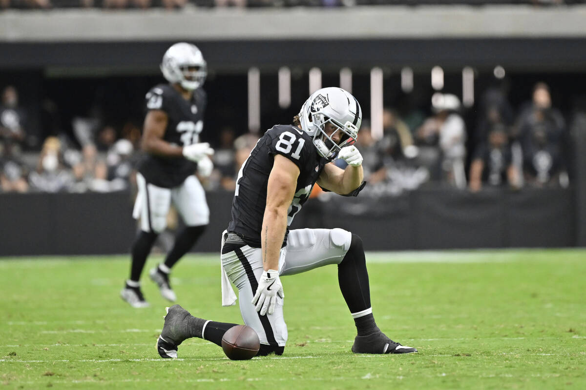 Las Vegas Raiders wide receiver Alex Bachman (81) reacts after a catch during the second half o ...