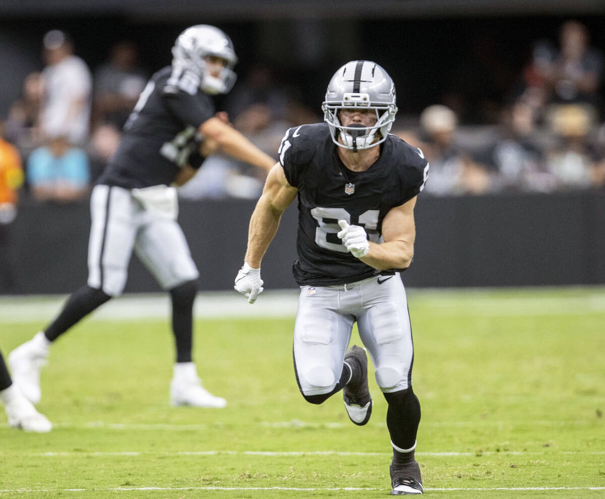 Raiders wide receiver Alex Bachman (81) runs a route during the second half of an NFL preseason ...