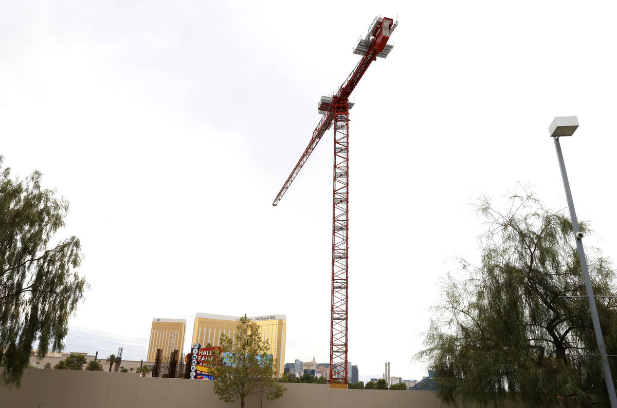 A crane is seen at the stalled Dream hotel-casino project at 5051 Las Vegas Blvd. South on Mond ...