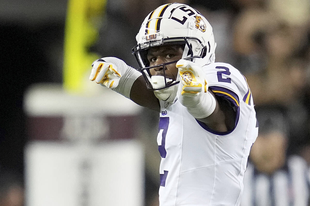 LSU wide receiver Kyren Lacy (2) reacts after getting a first down on catch and run against Tex ...