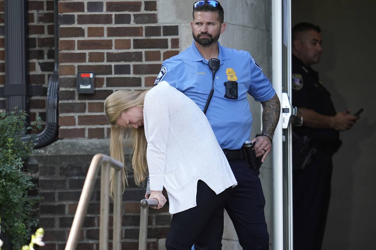 Motive sought for shooter who killed 2 children at Minneapolis church