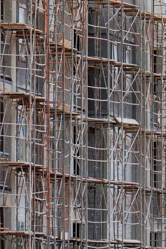 A new apartment complex is being built off of Silverado Ranch Blvd in Las Vegas Sept. 2, 2025. ...