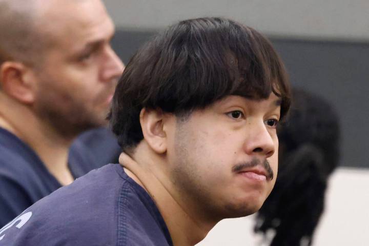 Alfredo Jauregui, who pleaded guilty to a count of DUI resulting in death, appears in court dur ...