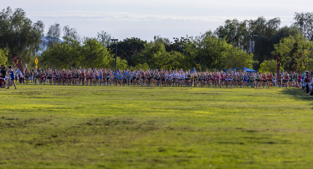 Variety A Girls competitors blast from the start line during the 55th Annual Las Vegas/Larry Bu ...