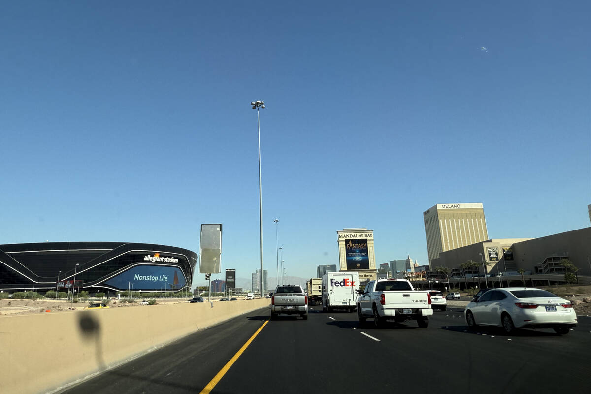 Traffic runs on Interstate 15 northbound on Thursday, Oct. 3, 2024, where a portion of HOV lane ...