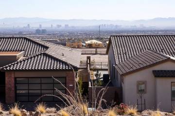 Las Vegas is now a buyer's market according to Redfin. (Bizuayehu Tesfaye/Las Vegas Review-Jour ...