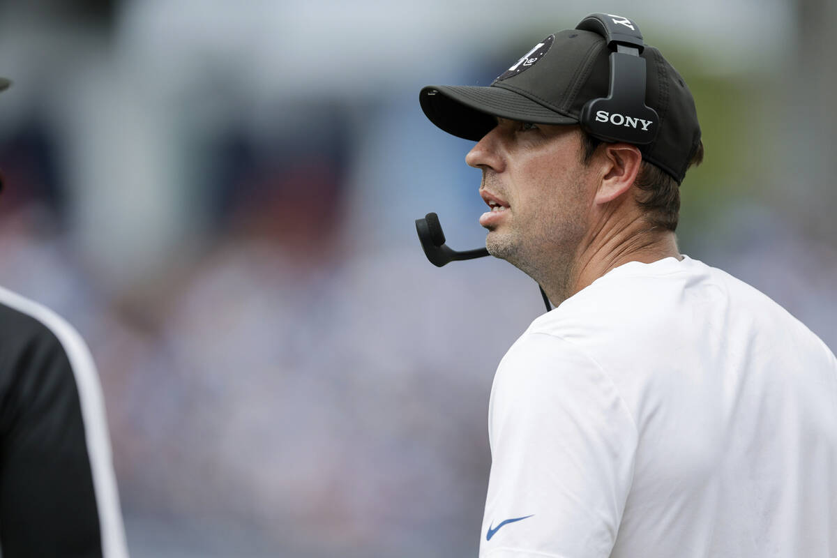 Indianapolis Colts head coach Shane Steichen on the sideline during the first half of an NFL fo ...