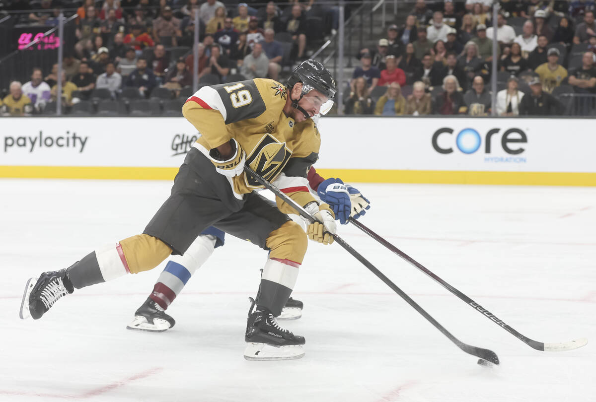 Golden Knights right wing Reilly Smith (19) skates with the puck during the first period of an ...