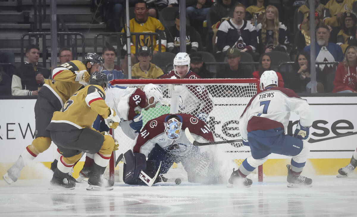 Colorado Avalanche goaltender Scott Wedgewood (41) looks to stop the puck during the second per ...