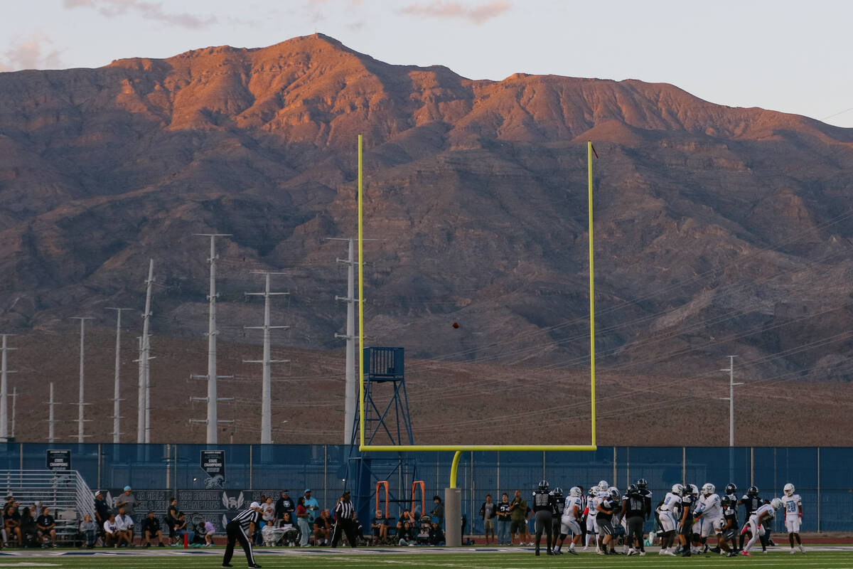 Shadow Ridge makes an extra point attempt against Centennial during the game on Friday, Oct. 3, ...