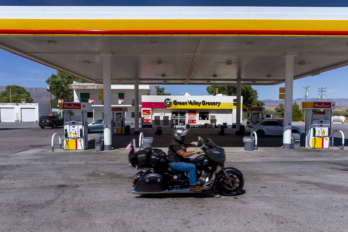 Green Valley Grocery will sell all 87 convenience stores to a California-based company. (L.E. B ...