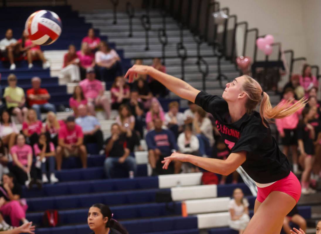 Coronado's Gentry Oblad (7) sends the ball to Foothill during a volleyball game at Coronad ...
