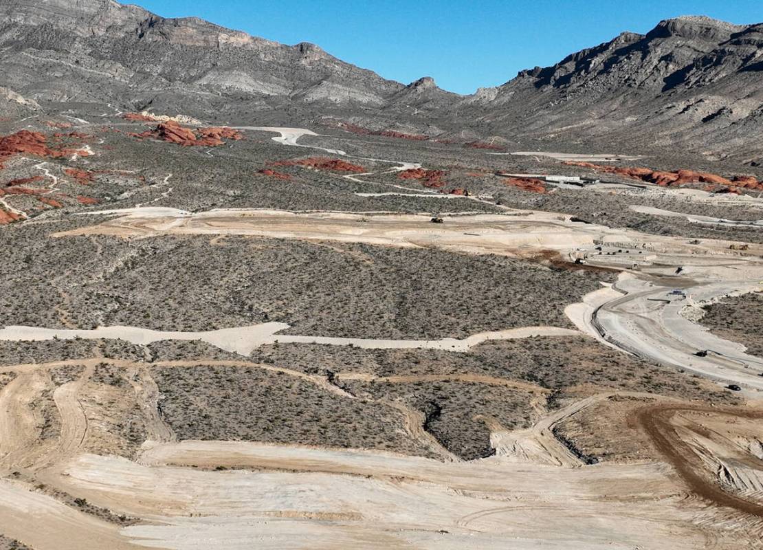 A parcel of land sold to homebuilders is seen at the northwest end of Far Hills Avenue in Las V ...