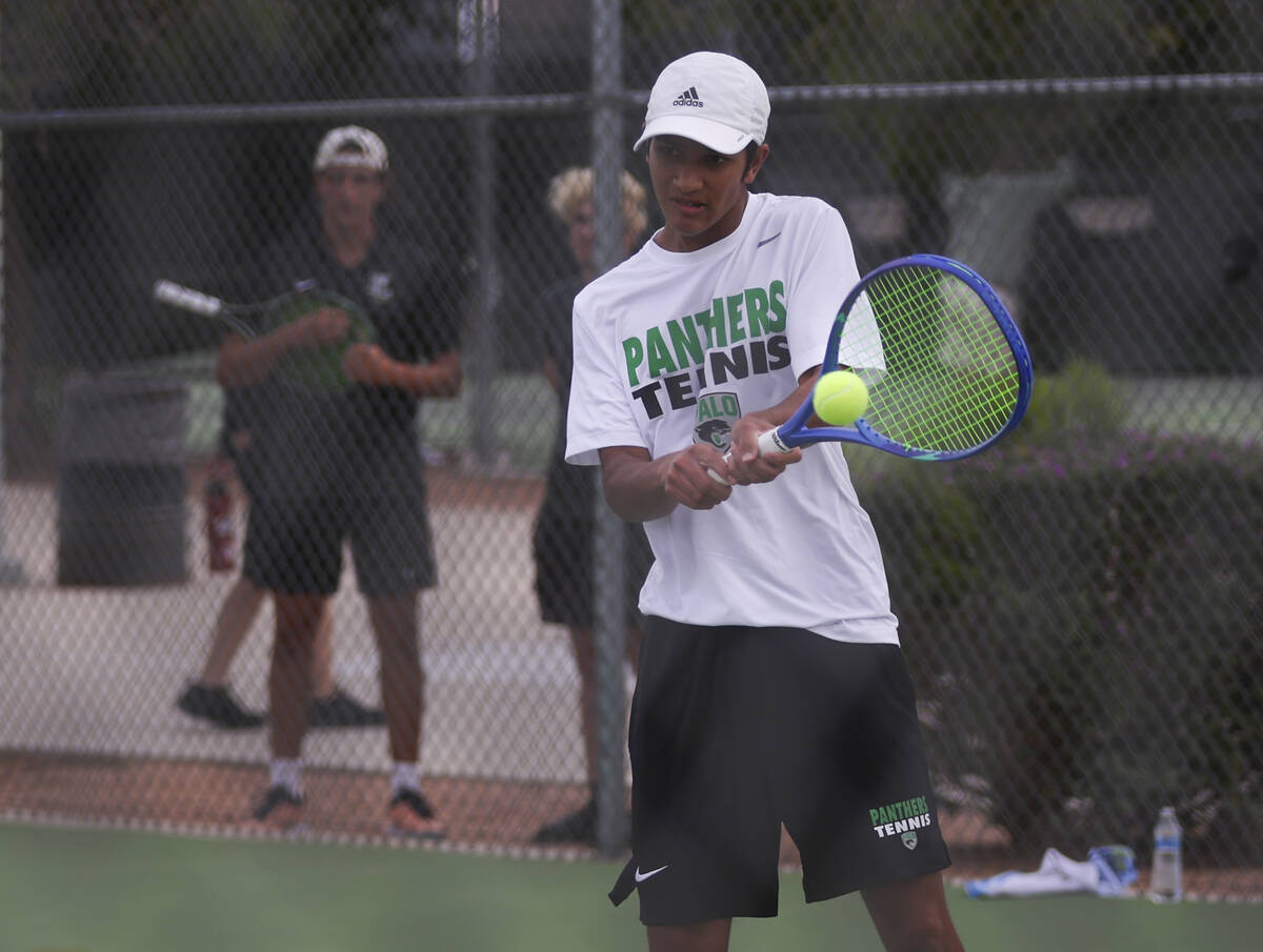 Palo Verde’s Balin Gupta competes against Faith Lutheran for the 5A boys tennis team sta ...