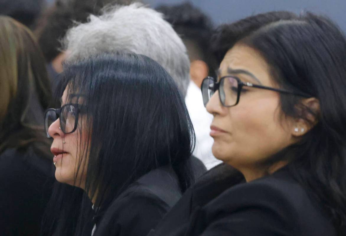 Josephine Tienda, left, the mother of a 2-year-old Nicolas Rodriguez-Tienda, attends the senten ...