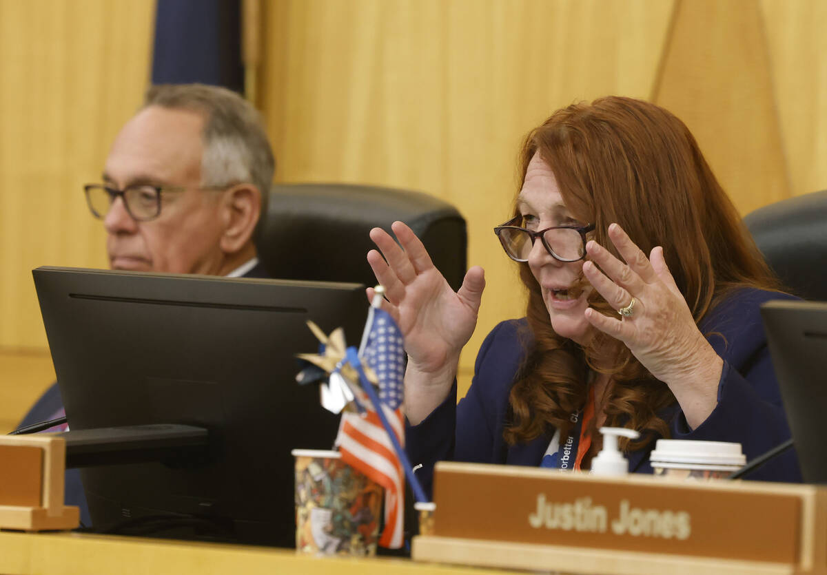 Clark County Commissioners Jim Gibson, left, listens as Commissioner Marilyn Kirkpatrick speaks ...