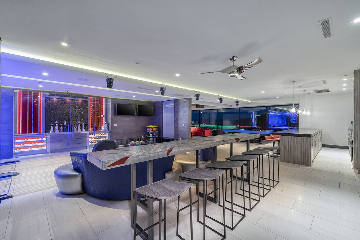 The game room. (Las Vegas Sotheby’s International Realty)