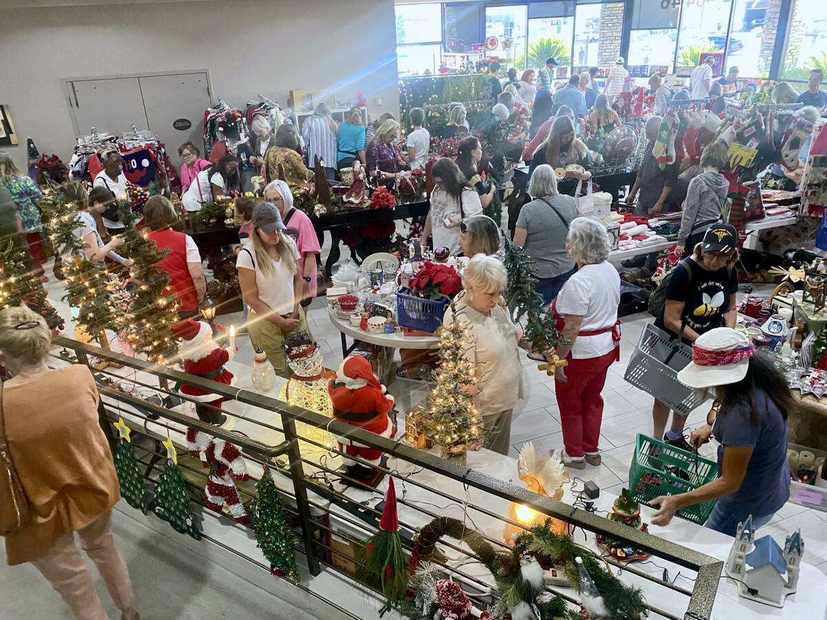The opening of the Assisting Lives in Las Vegas holiday thrift shop in 2023. (Courtesy Assistin ...
