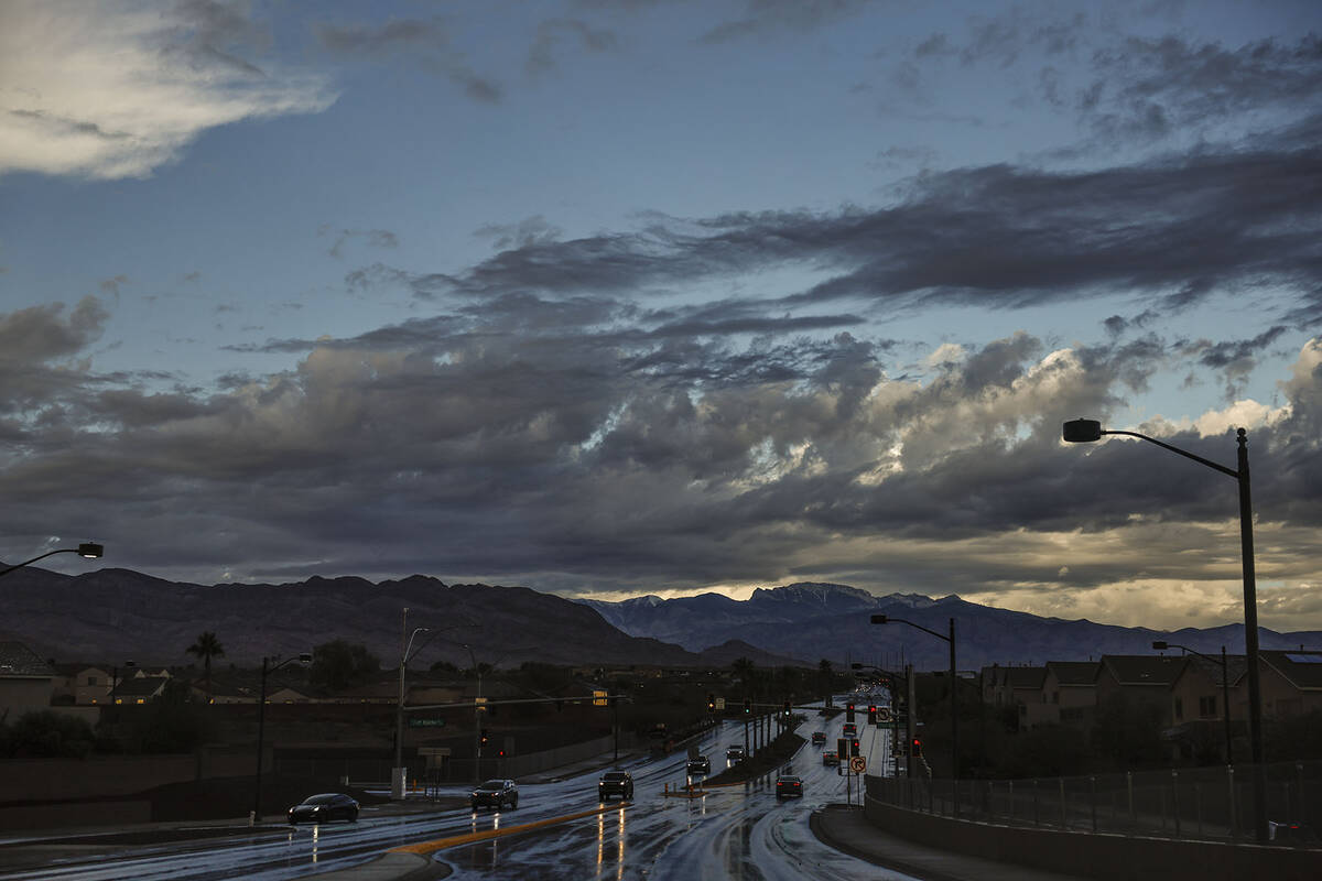 Storm clouds linger over the Las Vegas valley Wednesday, October 22, 2025. (Benjamin Hager/Las ...
