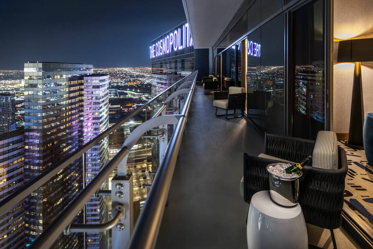 The Cosmopolitan recently finished updating 24 penthouse suites and 14 entourage rooms on the u ...