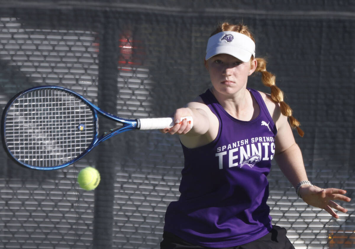Spanish Springs Addison Bowers returns the ball against The Meadows during the Class 4A girls t ...