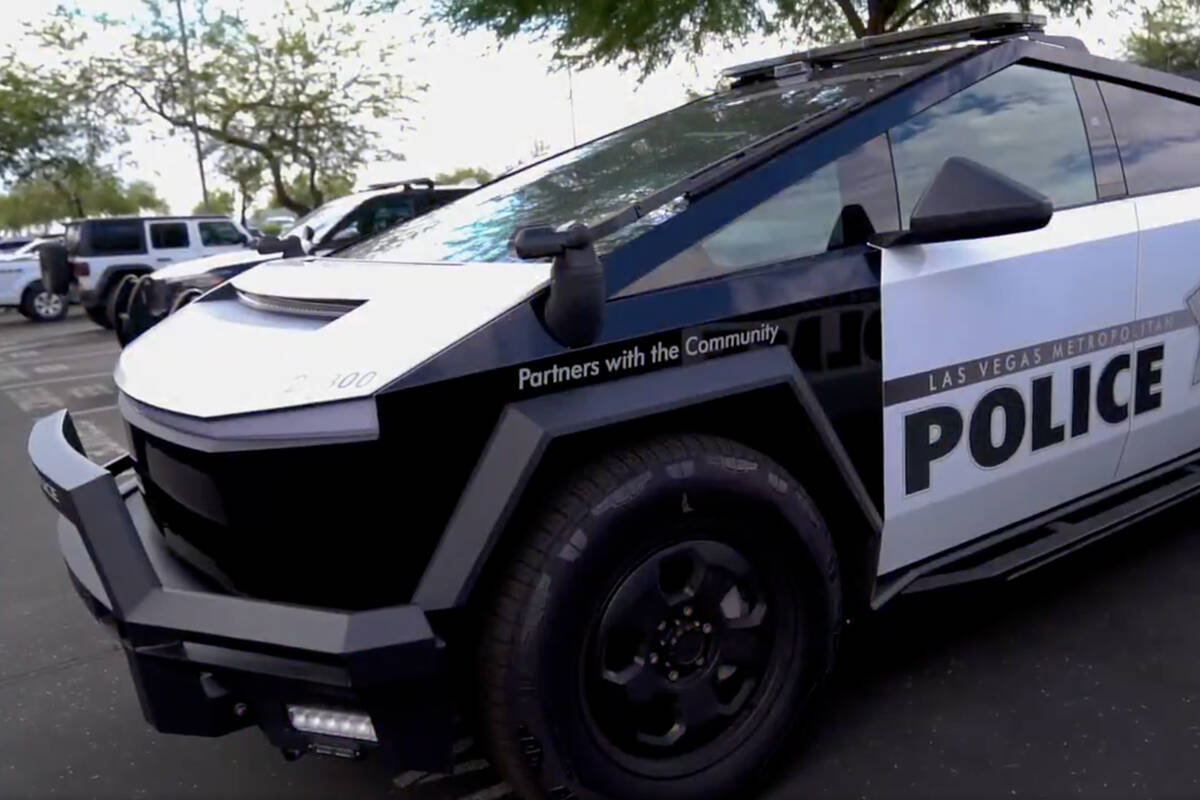 In a post to X, the Metropolitan Police Department announced that its new fleet of Tesla Cybert ...