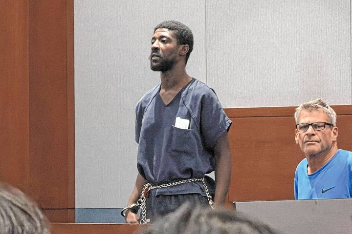 Oh’Ryan Brooks, center, appears in court Tuesday, Oct. 7, 2025, in Las Vegas. (Cynt ...