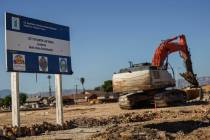 Construction continues at the new Windsor Park community Monday, Oct. 27, 2025 in North Las Veg ...