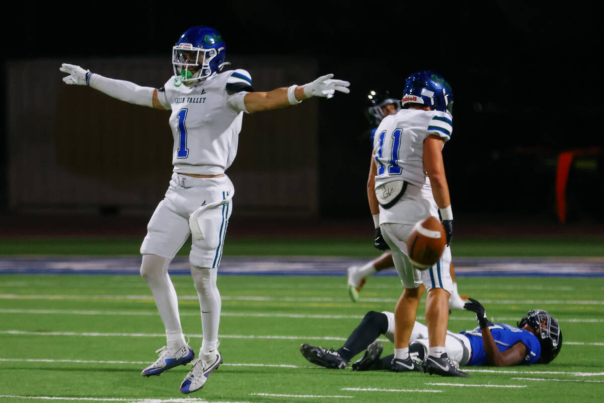 Green Valley defensive back Bo Hackenbruck (1) celebrates breaking up a pass intended for Deser ...