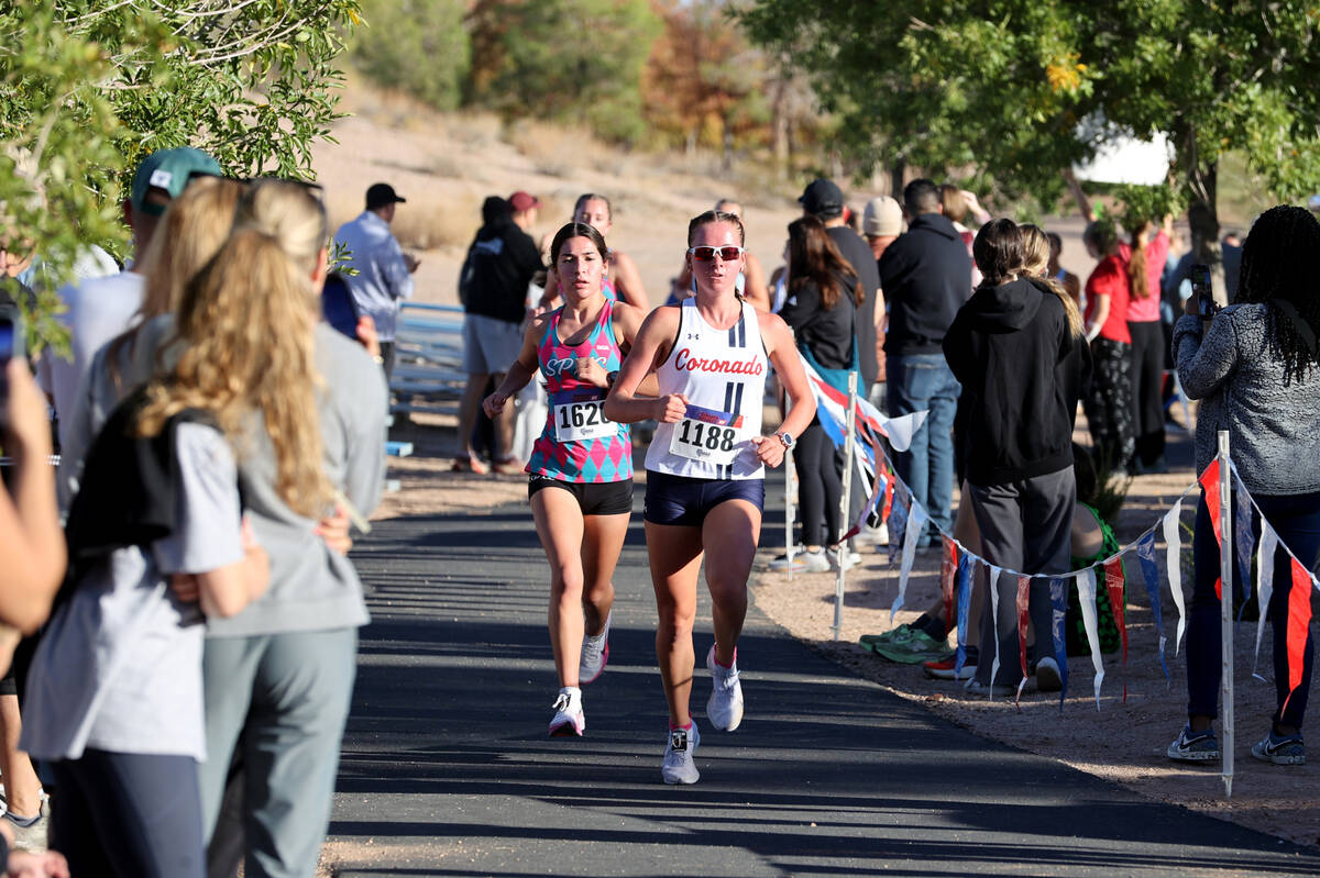 Coronado’s Brooke-Lynne Miller (1188) leads Sky Point’s Aislin McMahon (1620) dur ...