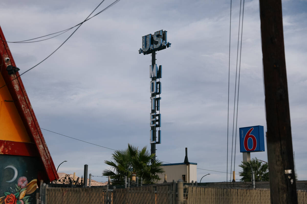 The US Motel sits quietly along Fremont Street near Charleston Boulevard on Wednesday, Nov. 5, ...