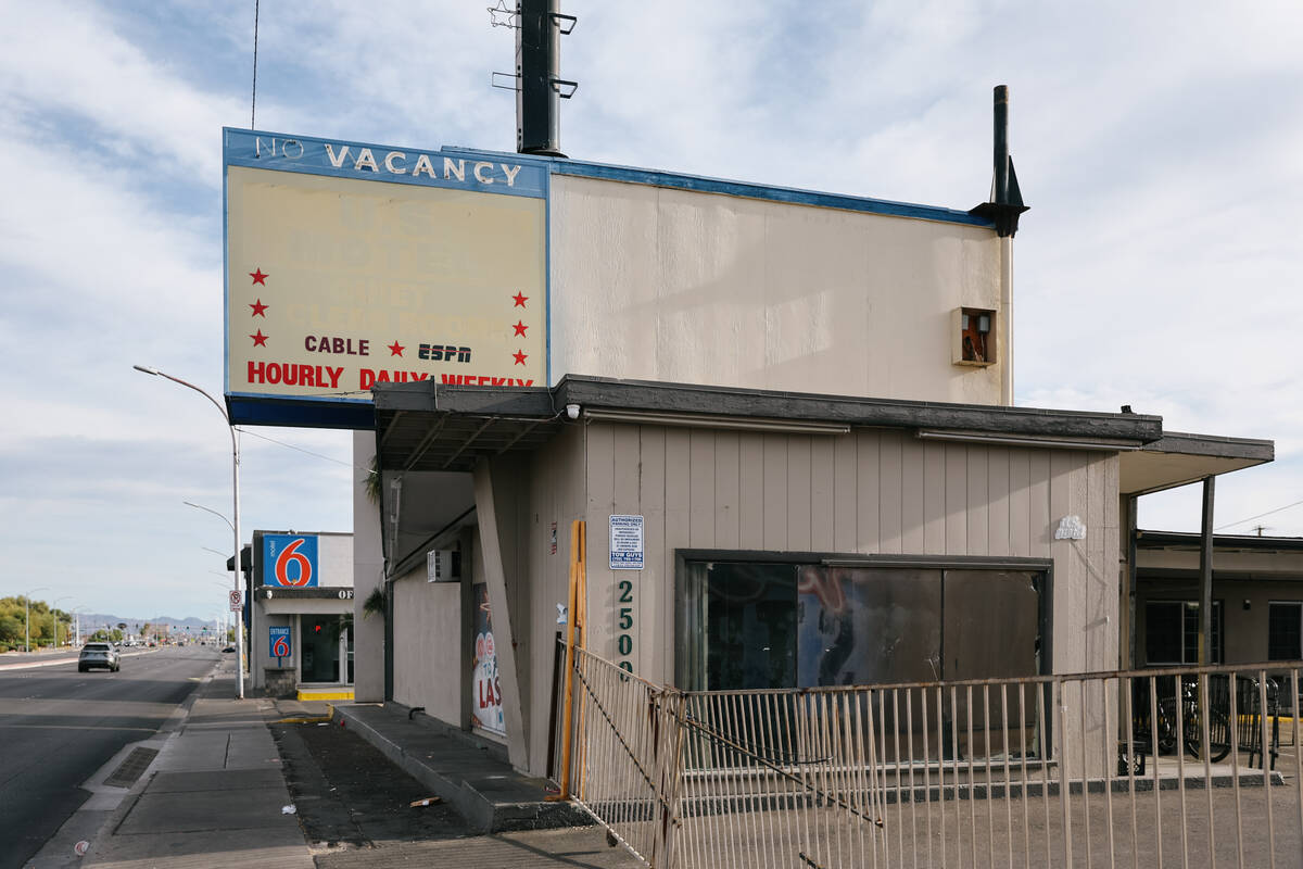 The US Motel sits quietly along Fremont Street near Charleston Boulevard on Wednesday, Nov. 5, ...
