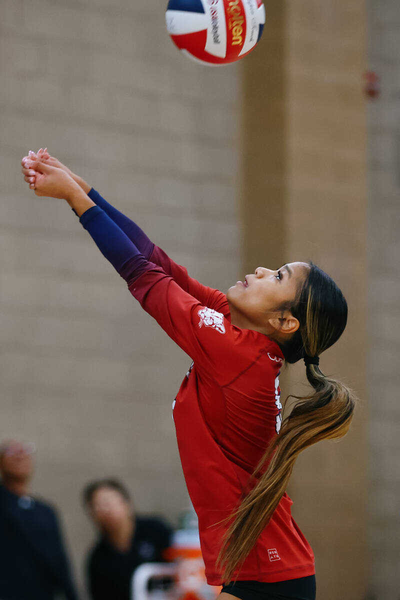 Coronado libero Isabelle Guerzon (5) passes a high ball in the back row during the 5A girls vol ...