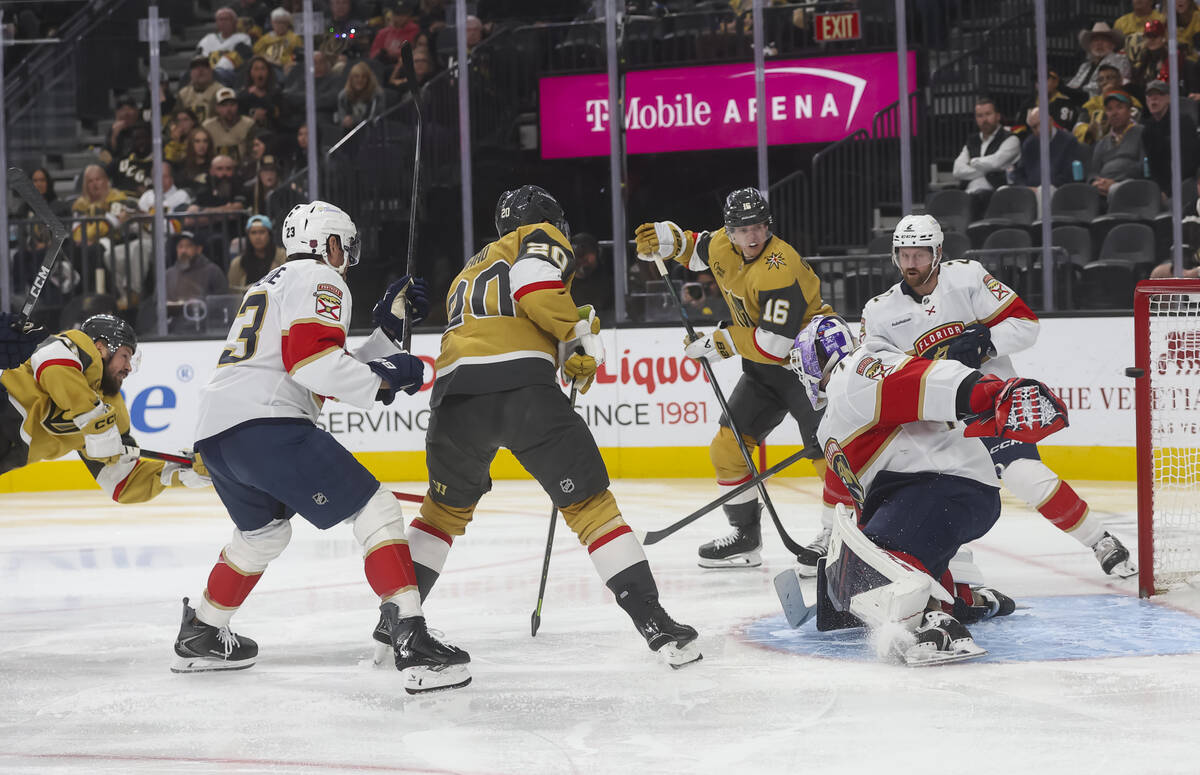 Golden Knights center Tomas Hertl (48) scores past Florida Panthers goaltender Sergei Bobrovsky ...